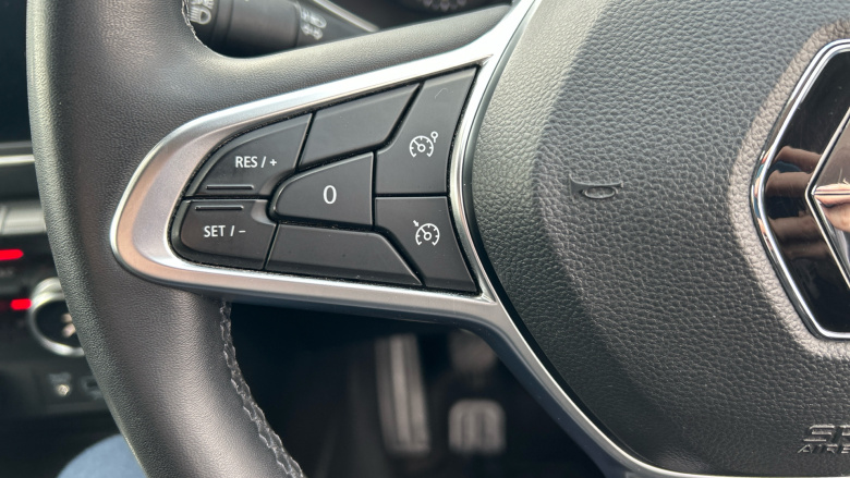 Renault Captur 1.5 dCi 95 Iconic 5dr Diesel Hatchback